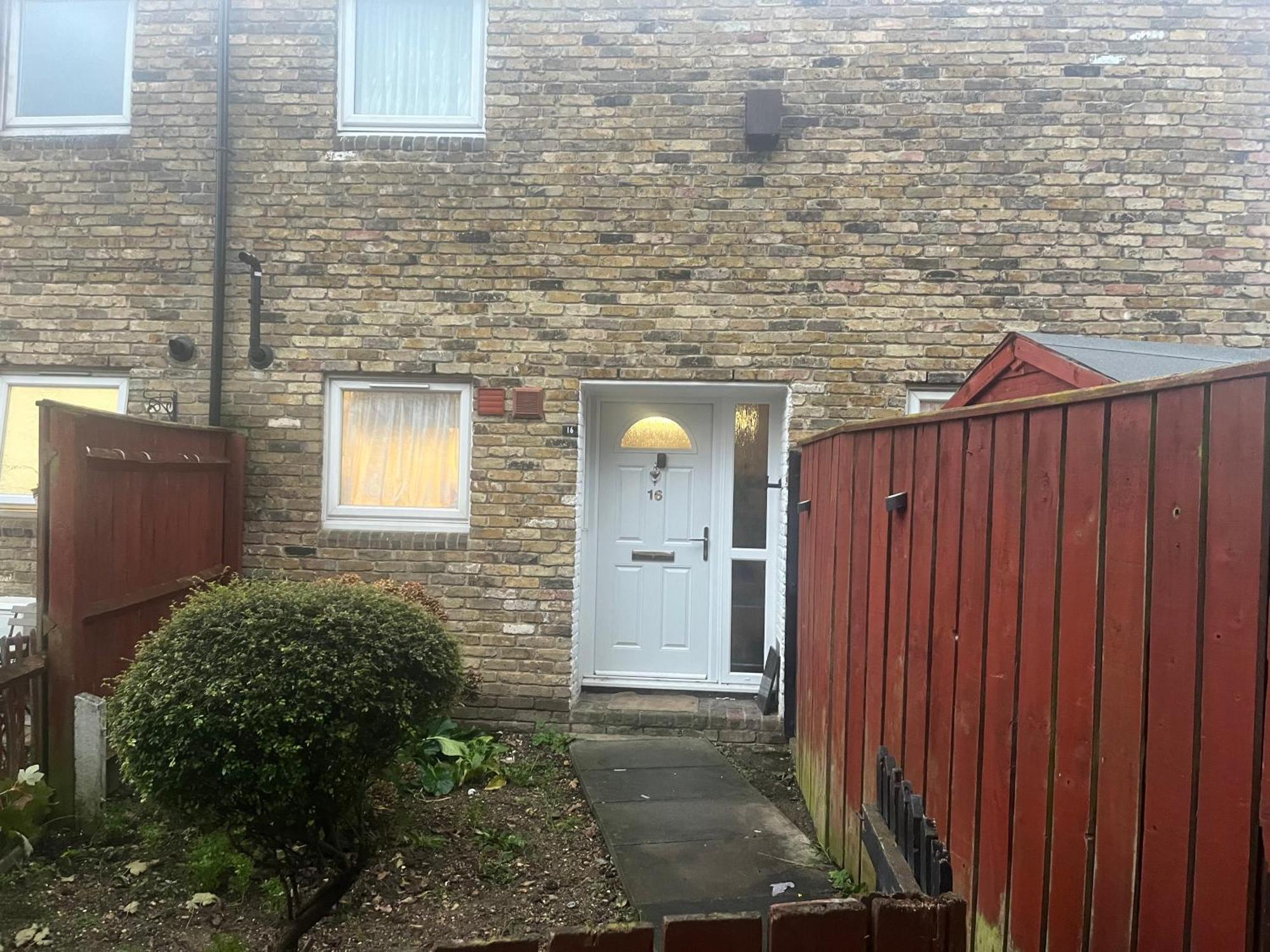 Queenomega'S Home Stay Londra Esterno foto