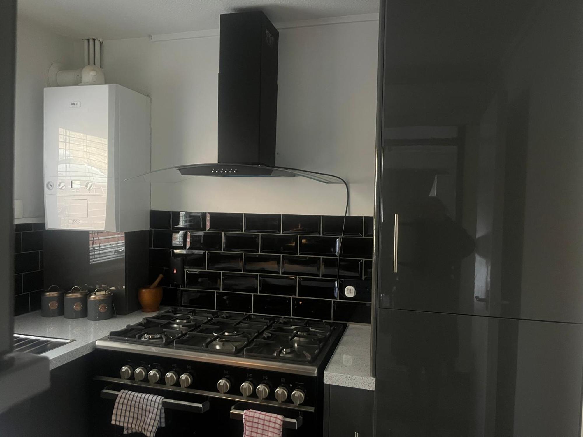 Queenomega'S Home Stay Londra Esterno foto