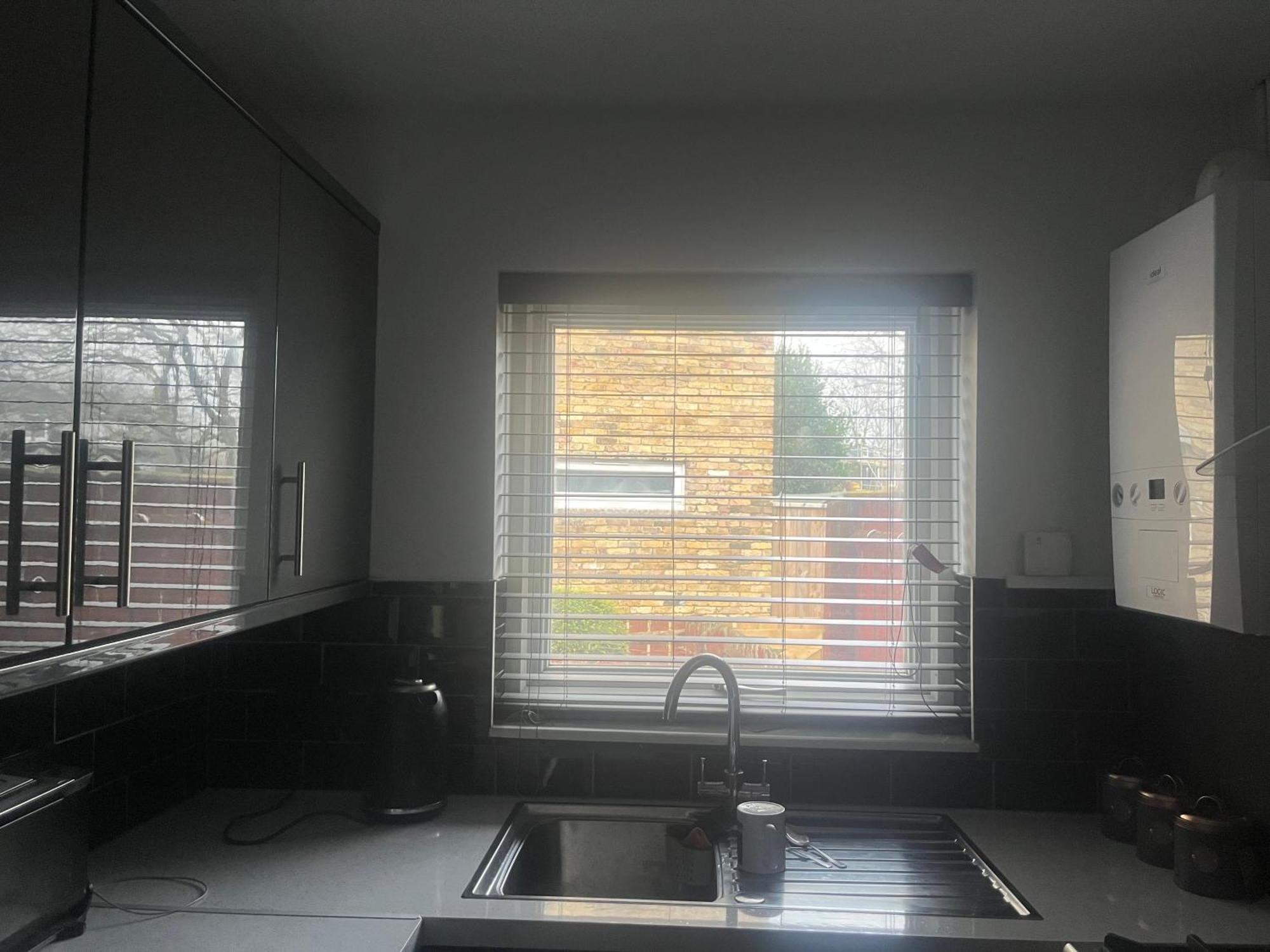 Queenomega'S Home Stay Londra Esterno foto