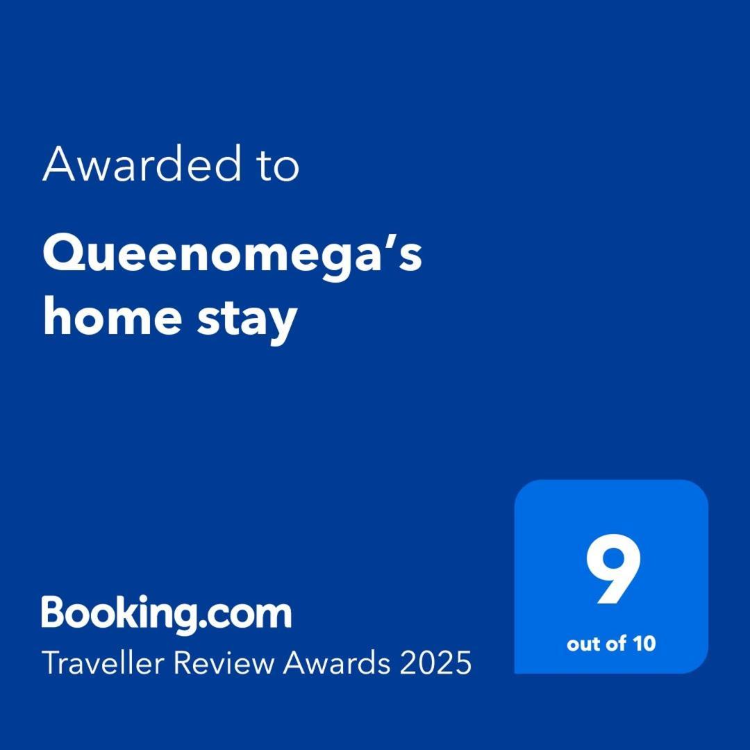 Queenomega'S Home Stay Londra Esterno foto